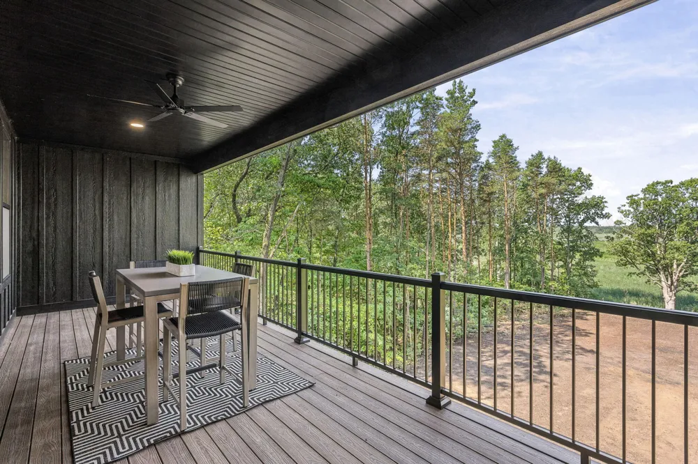 3126 Red Oak Drive Saugatuck, MI 49453