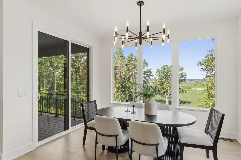 3126 Red Oak Drive Saugatuck, MI 49453