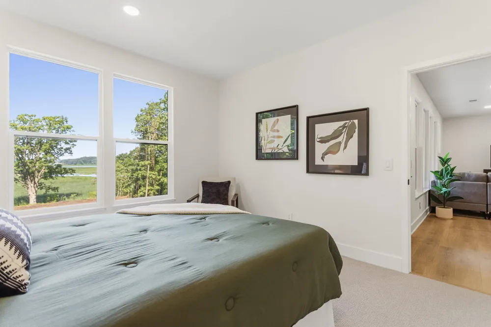 3126 Red Oak Drive Saugatuck, MI 49453