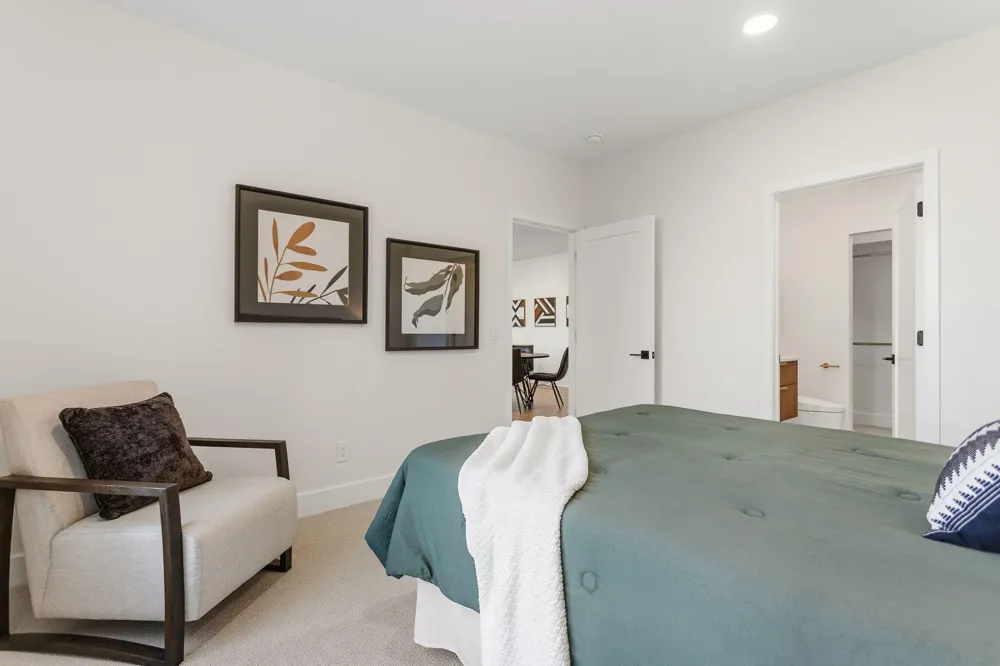 3126 Red Oak Drive Saugatuck, MI 49453