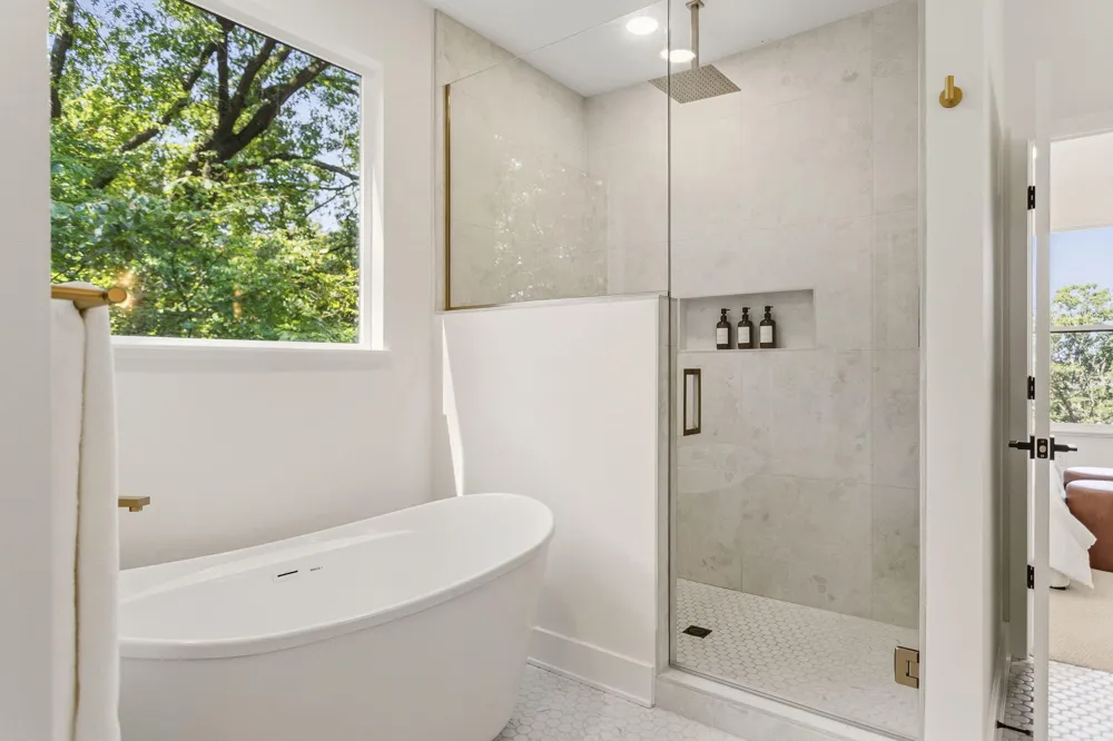 3126 Red Oak Drive Saugatuck, MI 49453