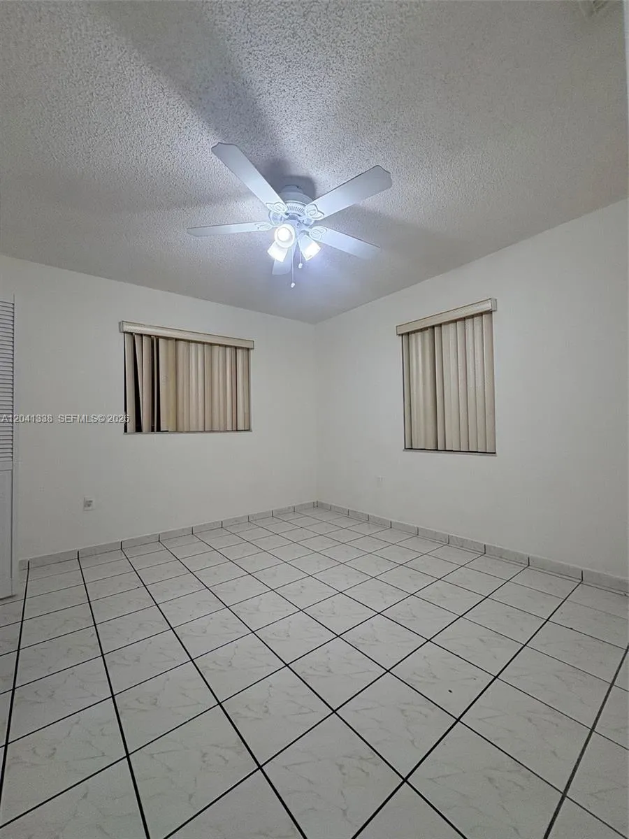 231 E 7th St #202 Hialeah, FL 33010
