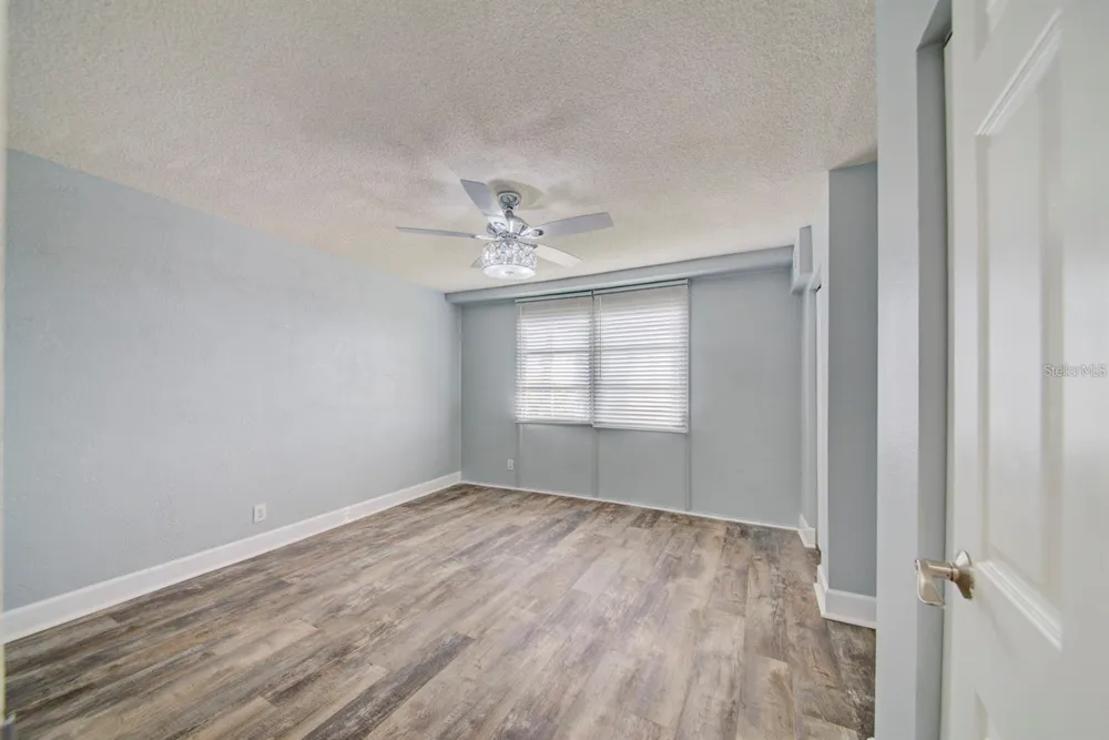 3315 58TH AVENUE S #306 St Petersburg, FL 33712