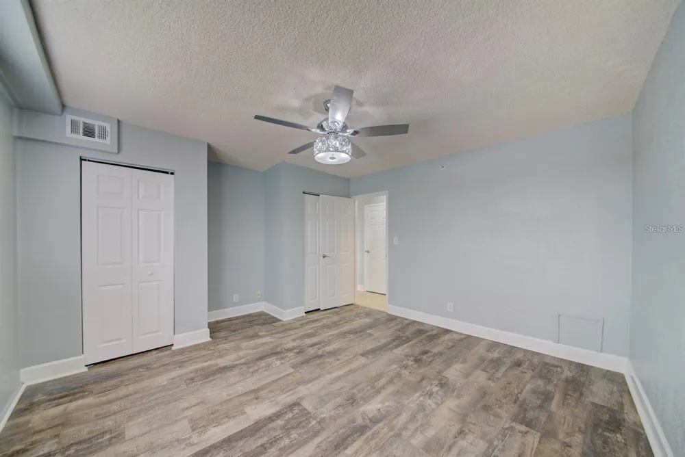 3315 58TH AVENUE S #306 St Petersburg, FL 33712
