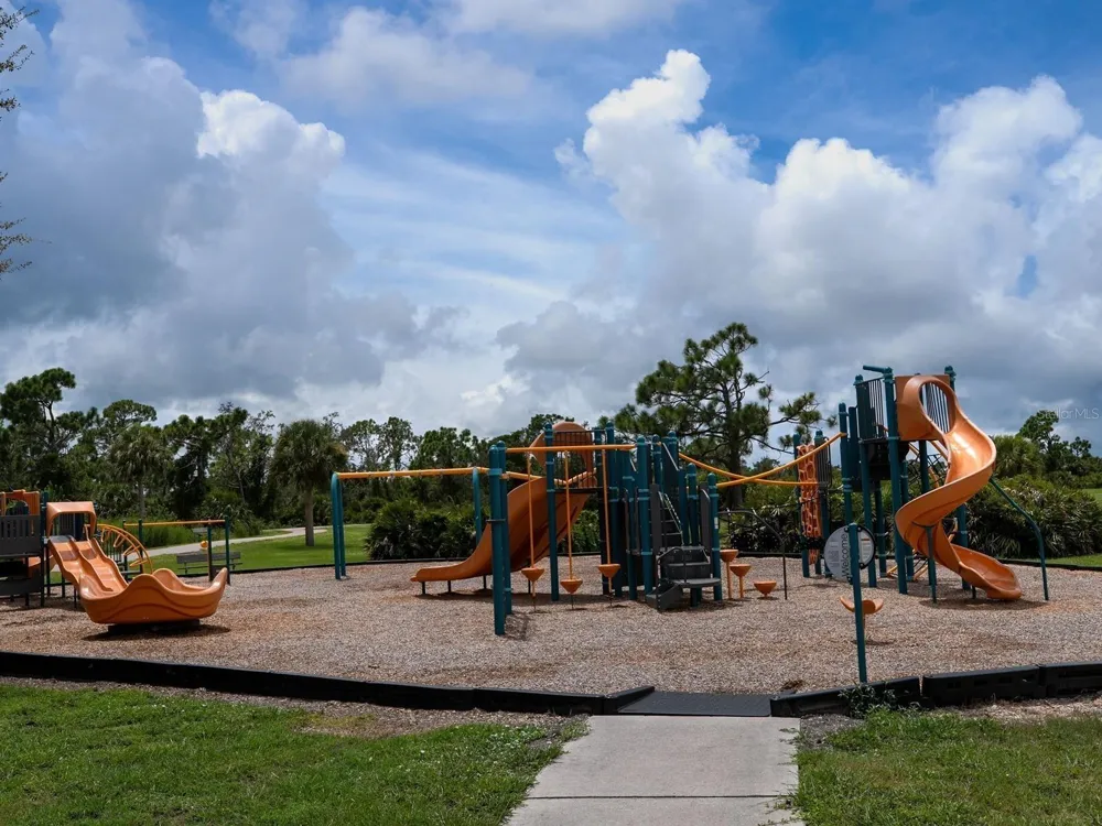 104 ARROW LANE Rotonda West, FL 33947