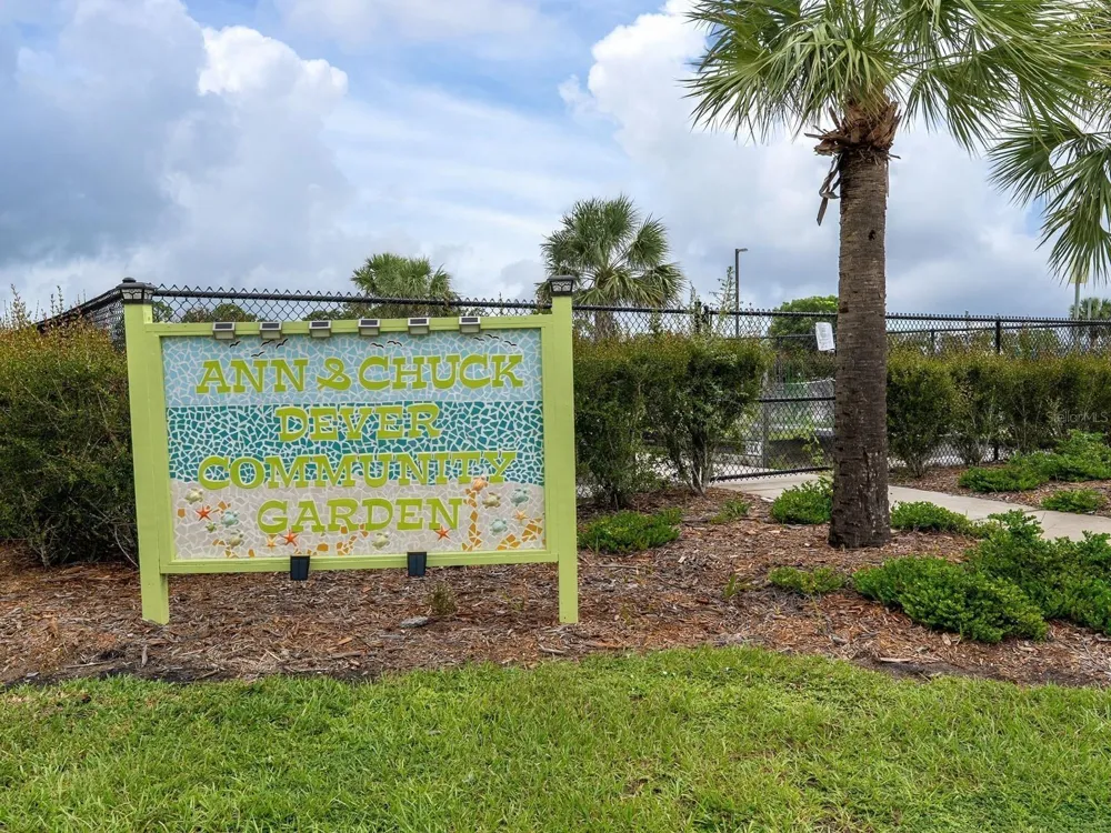 104 ARROW LANE Rotonda West, FL 33947