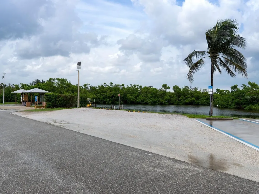 104 ARROW LANE Rotonda West, FL 33947