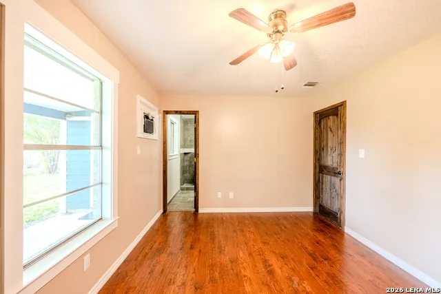 429 MOONWIND DR Uvalde, TX 78801