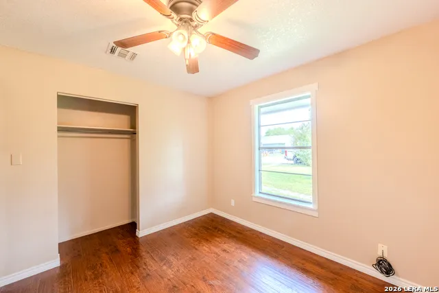 429 MOONWIND DR Uvalde, TX 78801