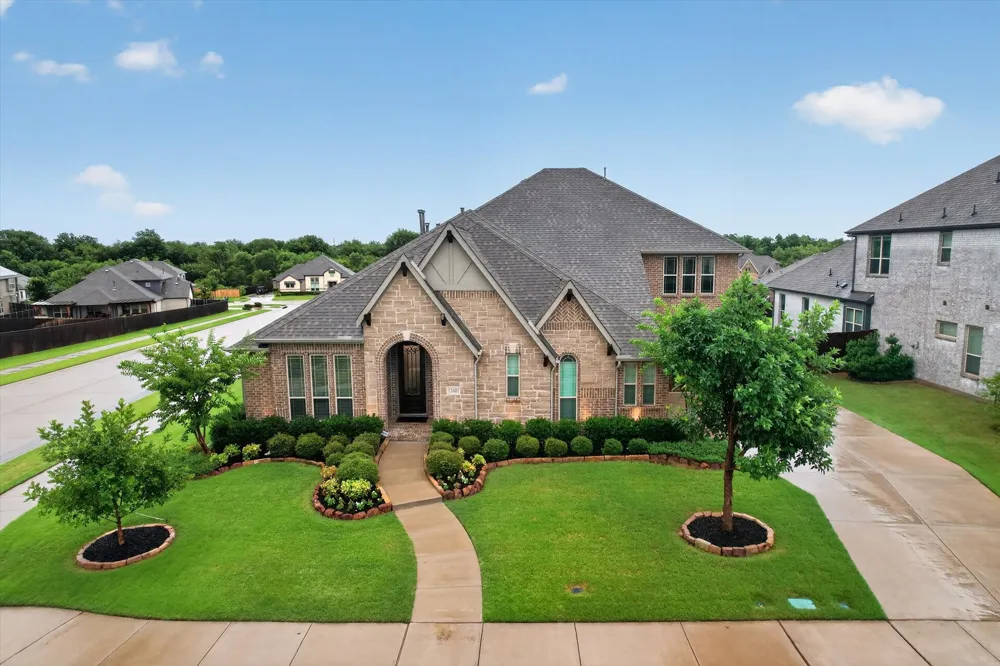 11601 Norcross Drive Cross Roads, TX 76227