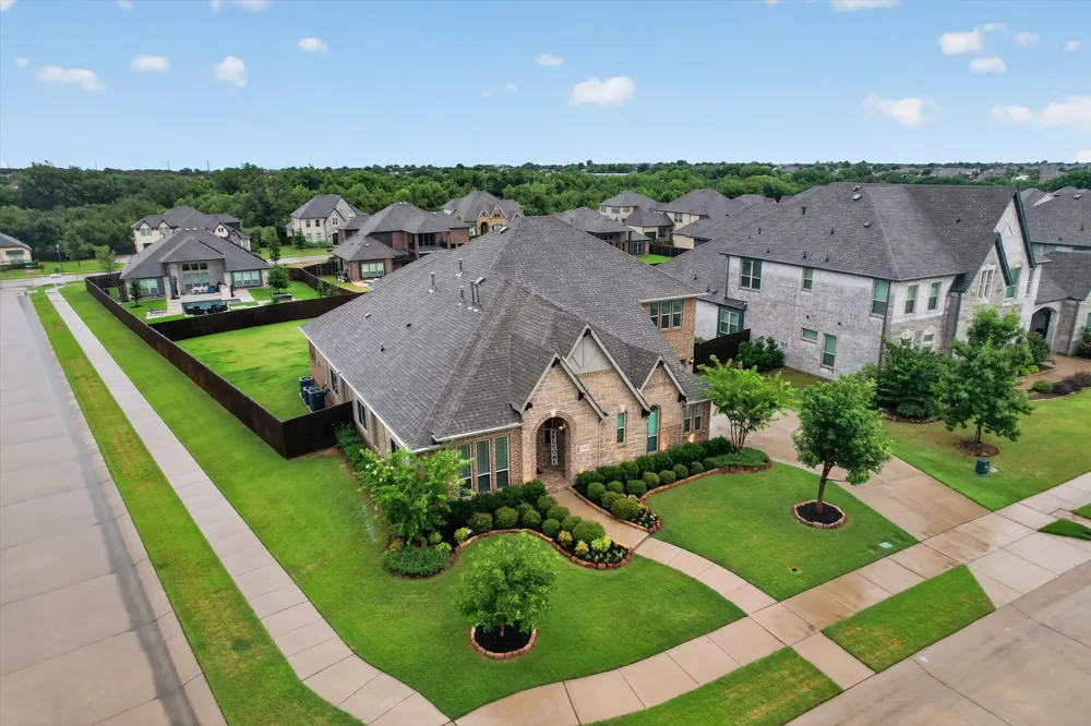 11601 Norcross Drive Cross Roads, TX 76227