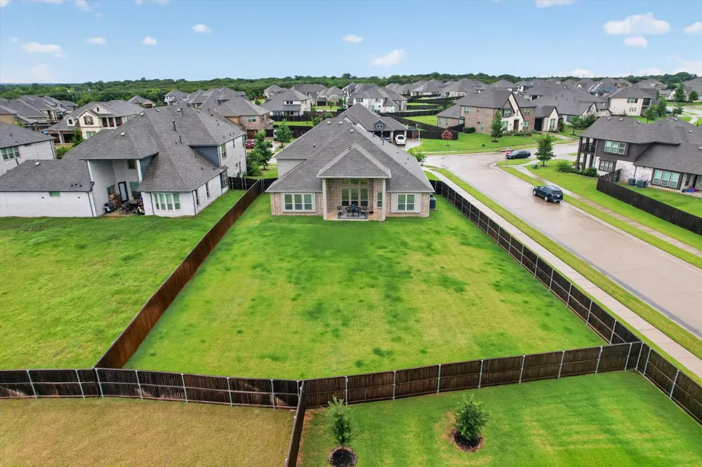11601 Norcross Drive Cross Roads, TX 76227