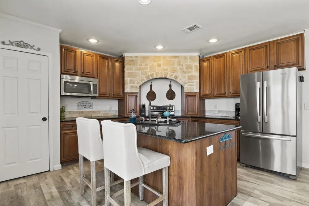 772 County Road 2417 Leesburg, TX 75451