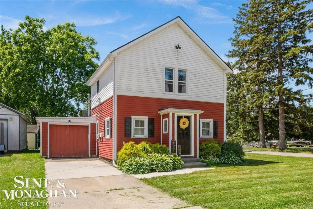 447 Ruskin Drive Algonac City, MI 48001