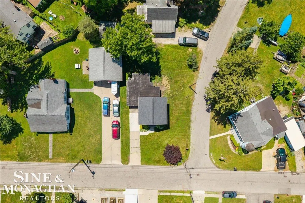 447 Ruskin Drive Algonac City, MI 48001
