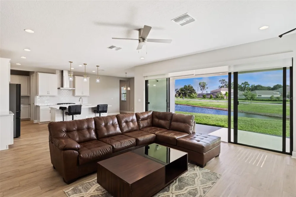 14825 PADDOCK POND AVENUE Lithia, FL 33547