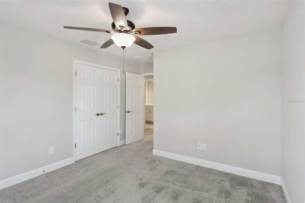 14825 PADDOCK POND AVENUE Lithia, FL 33547