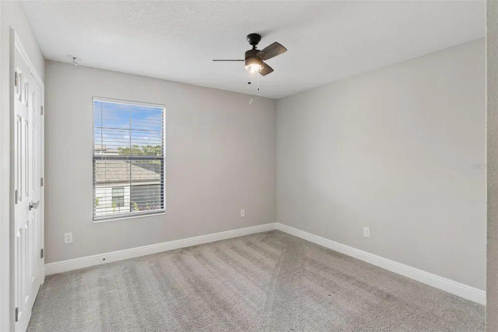 14825 PADDOCK POND AVENUE Lithia, FL 33547