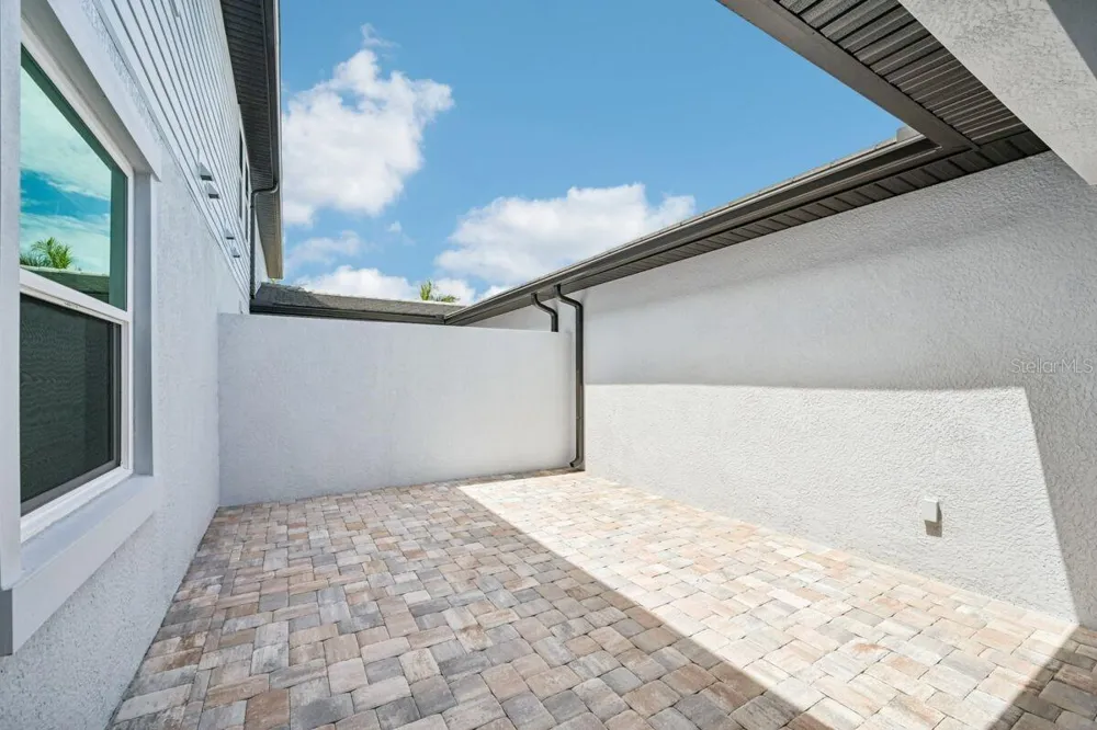 17712 BROADLEAF LOOP Venice, FL 34293
