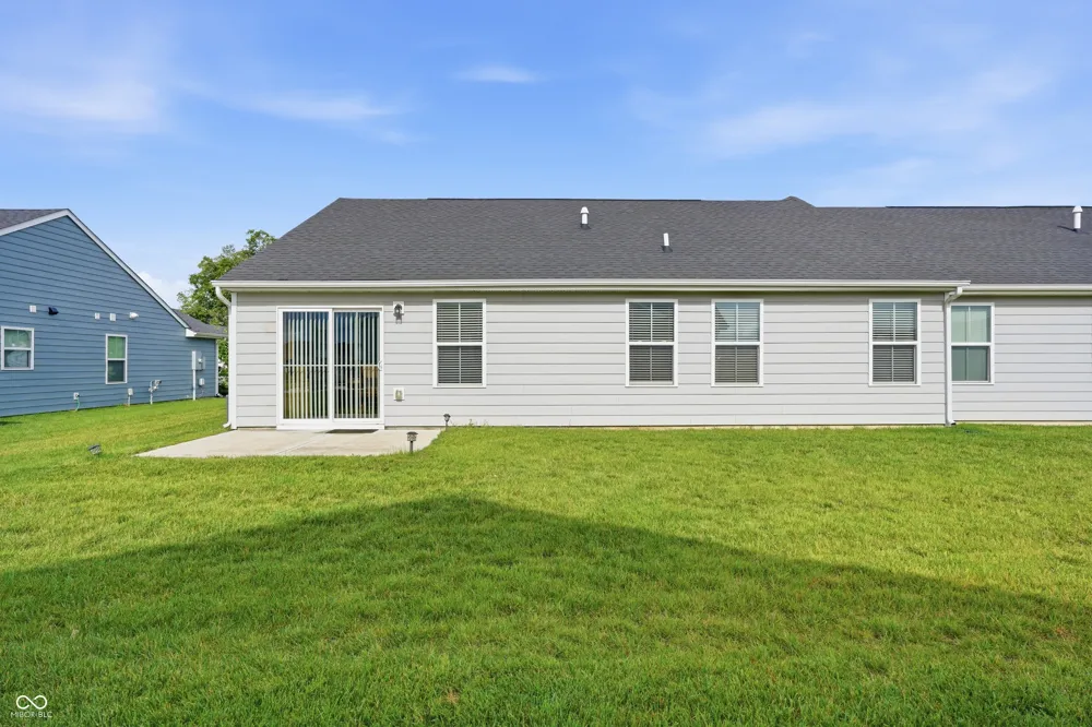 121 Wild Turkey Run Whiteland, IN 46184