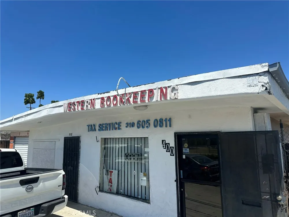400 Central Avenue Compton, CA 90220