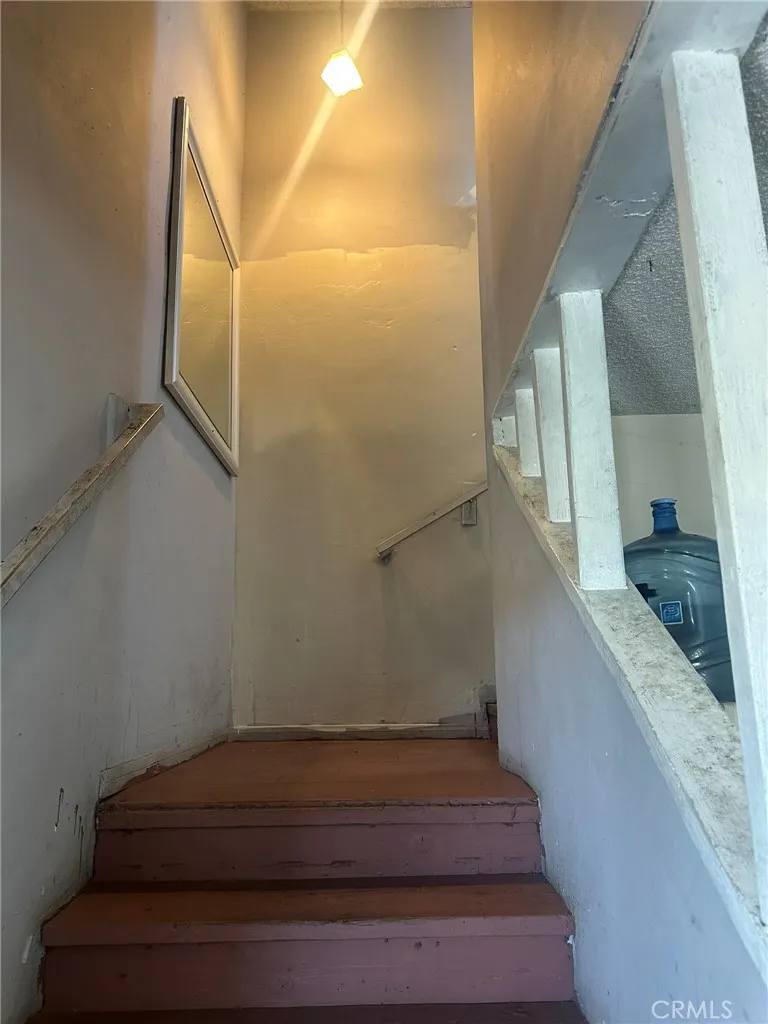400 Central Avenue Compton, CA 90220