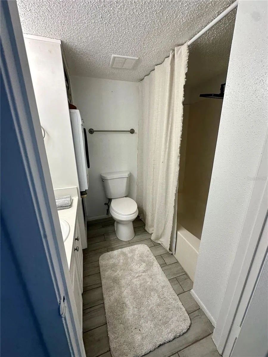 115 OYSTER BAY CIRCLE #170 Altamonte Springs, FL 32701