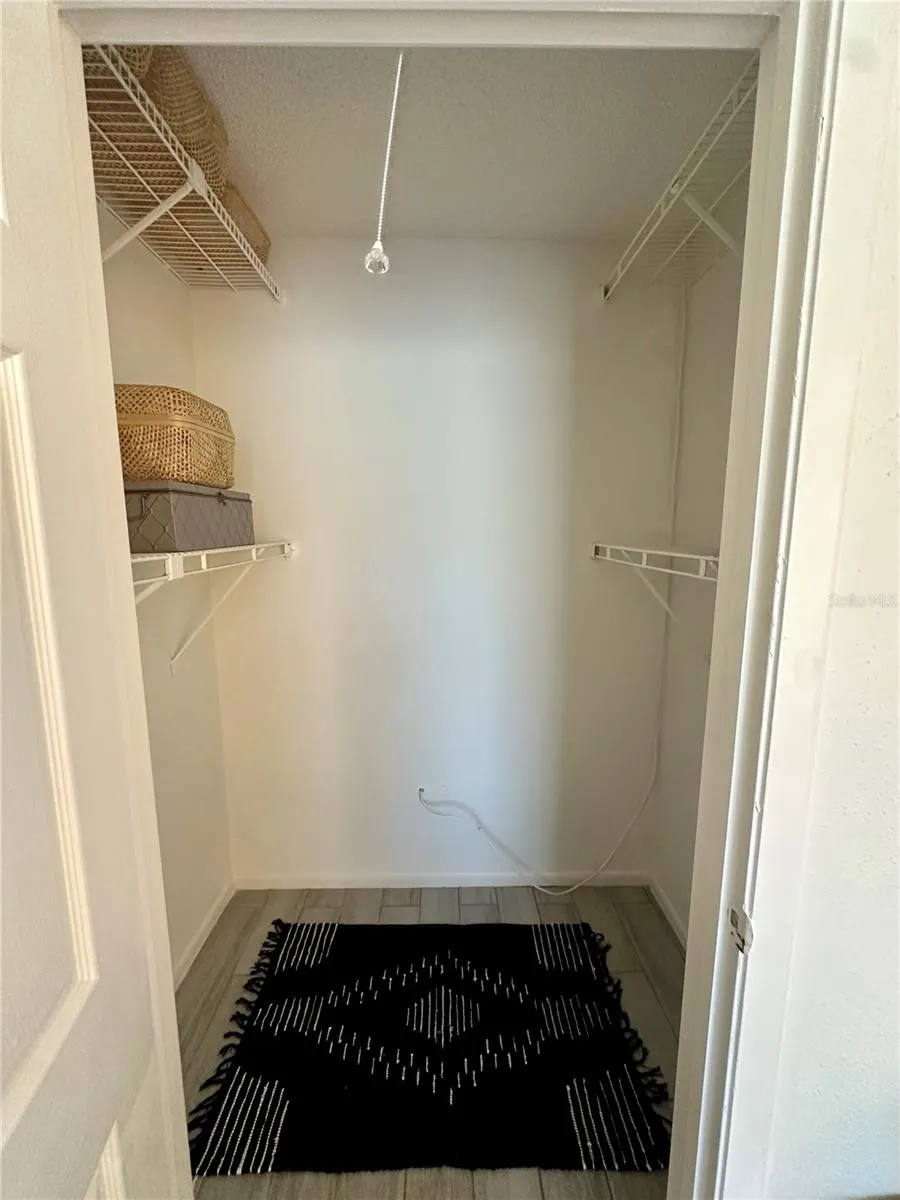 115 OYSTER BAY CIRCLE #170 Altamonte Springs, FL 32701