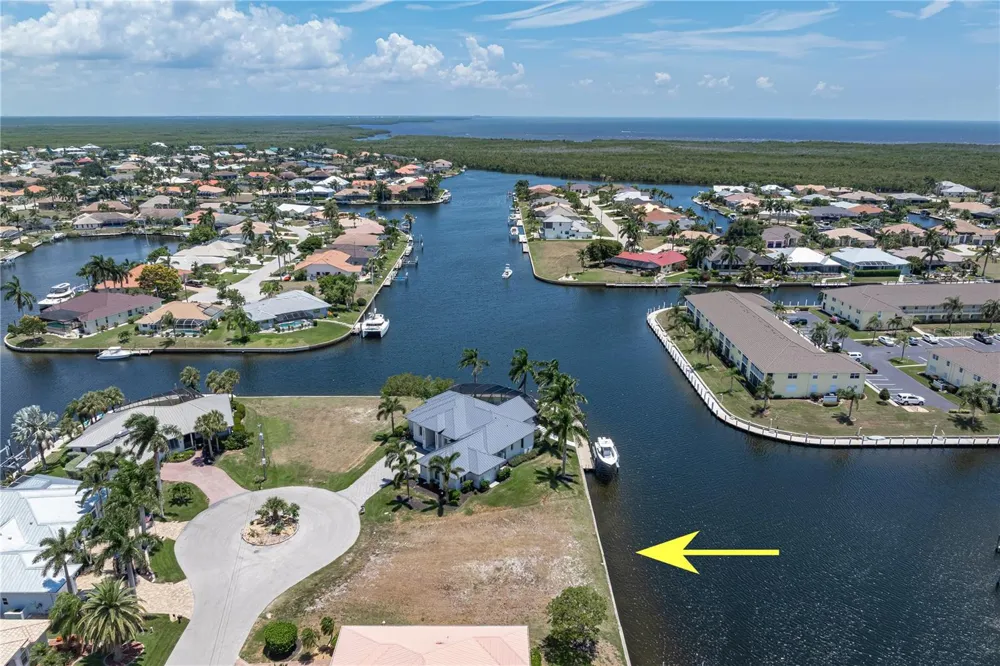 1474 KITTIWAKE DRIVE Punta Gorda, FL 33950