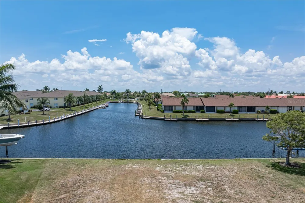 1474 KITTIWAKE DRIVE Punta Gorda, FL 33950