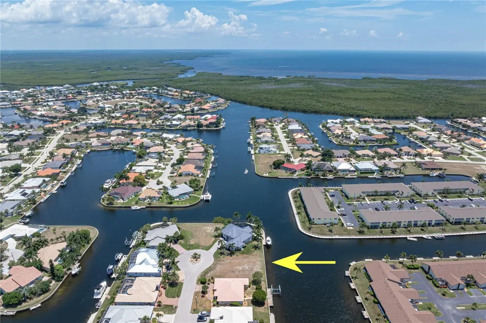 1474 KITTIWAKE DRIVE Punta Gorda, FL 33950