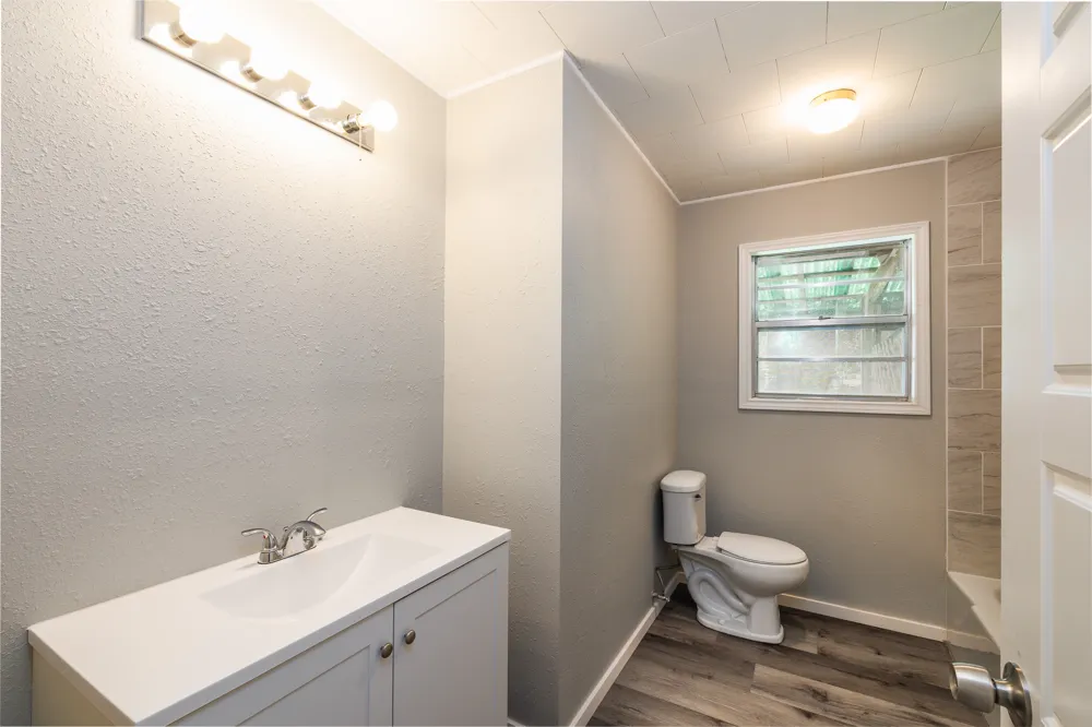 116 E Wallace Street Gonzales, TX 78629
