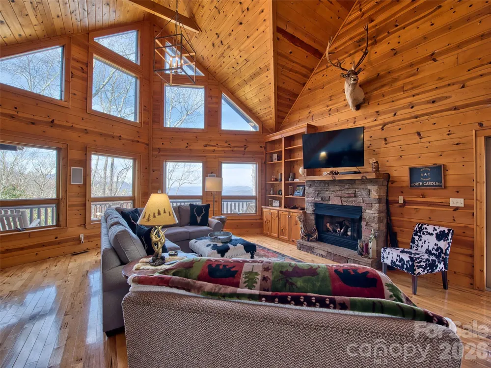 53 Kamama Trail Maggie Valley, NC 28751