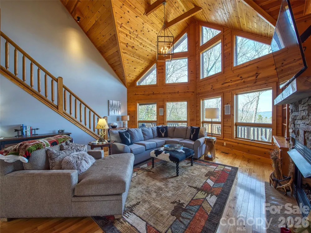 53 Kamama Trail Maggie Valley, NC 28751