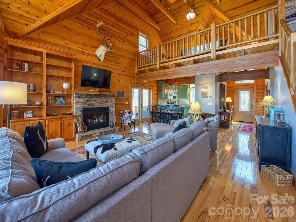 53 Kamama Trail Maggie Valley, NC 28751