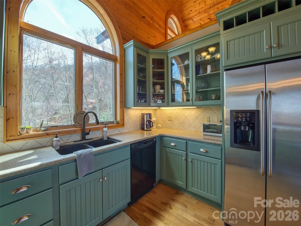 53 Kamama Trail Maggie Valley, NC 28751