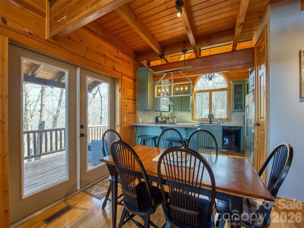 53 Kamama Trail Maggie Valley, NC 28751