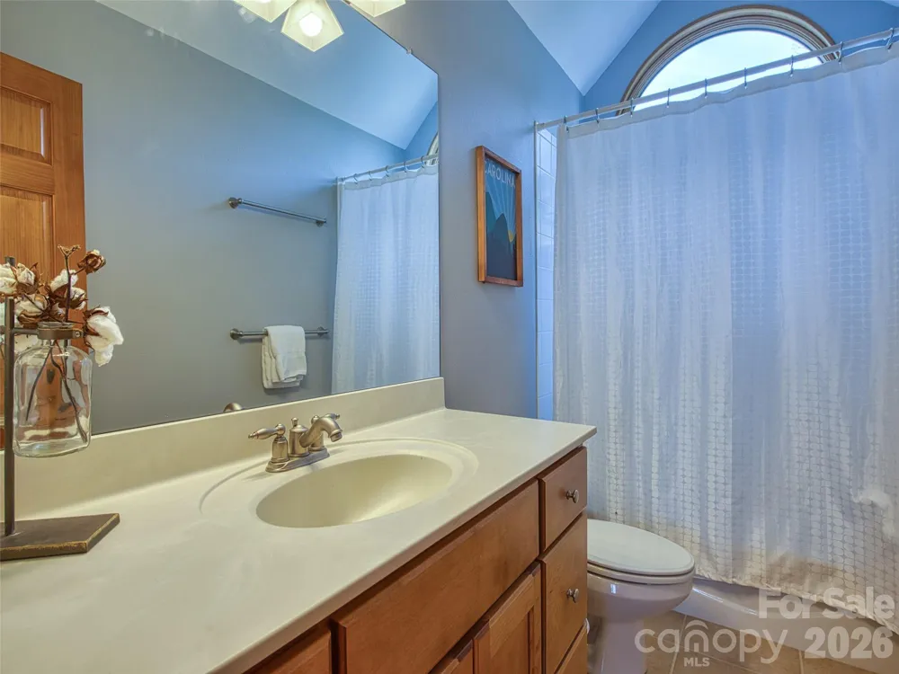 53 Kamama Trail Maggie Valley, NC 28751