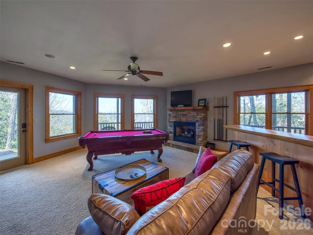 53 Kamama Trail Maggie Valley, NC 28751