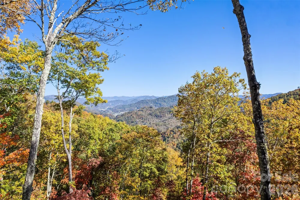 53 Kamama Trail Maggie Valley, NC 28751