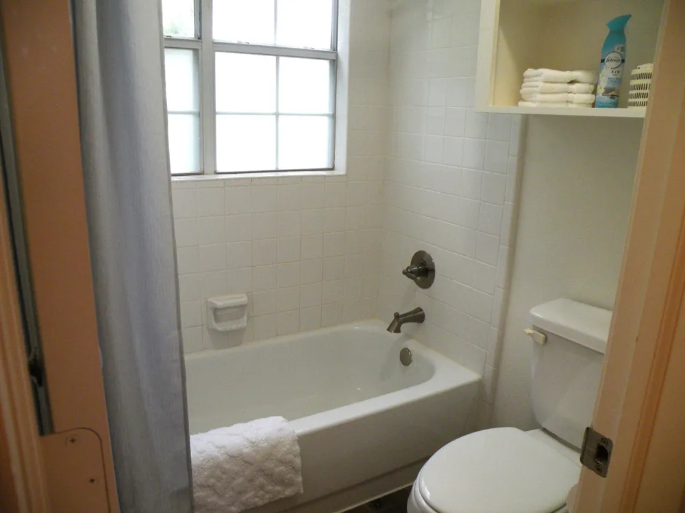 4077 Fm-949 Sealy, TX 77474
