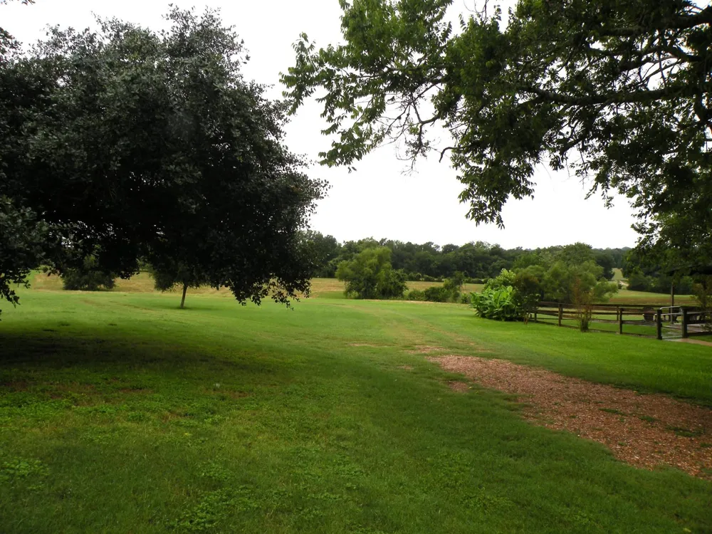 4077 Fm-949 Sealy, TX 77474
