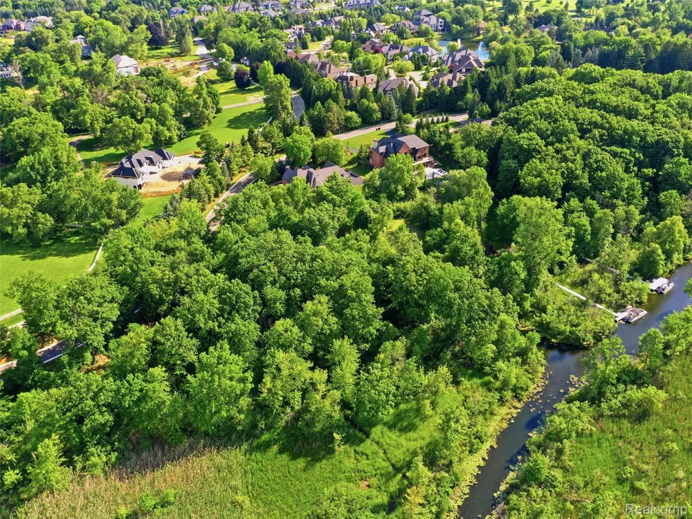 1920 Heron Ridge Drive Bloomfield Hills City, MI 48302