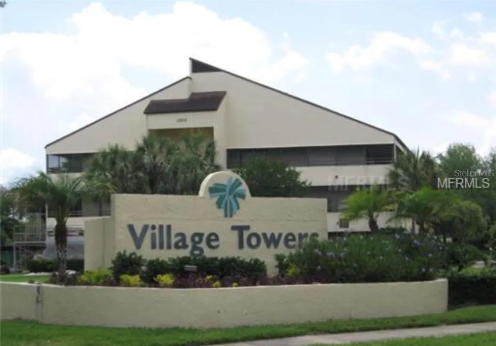 13612 SOUTH VILLAGE DRIVE #5-207 Tampa, FL 33618