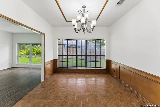 8706 Golden View Windcrest, TX 78239