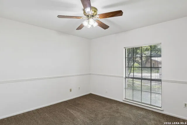 8706 Golden View Windcrest, TX 78239