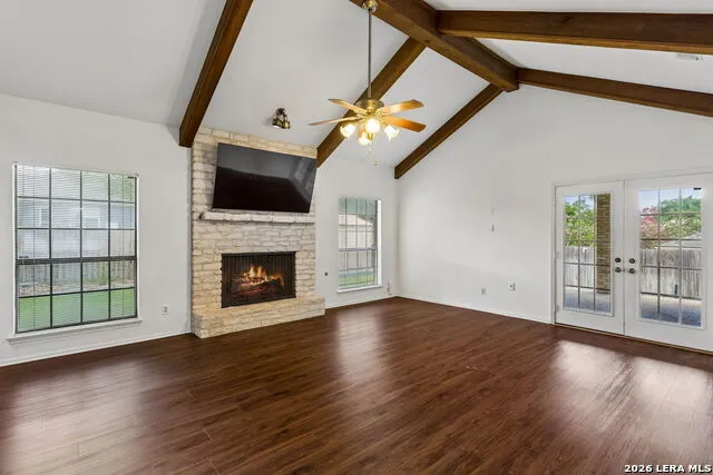 8706 Golden View Windcrest, TX 78239