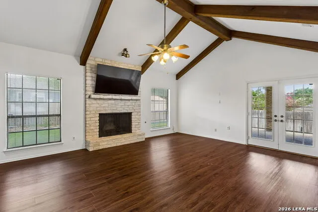 8706 Golden View Windcrest, TX 78239