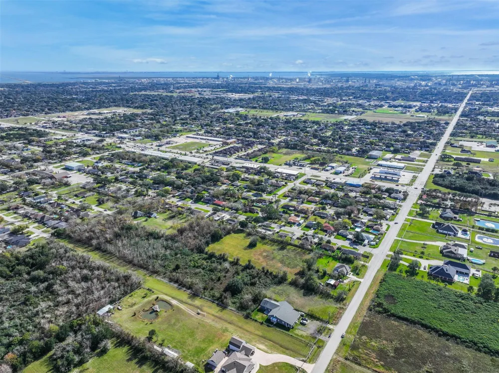 29th St Texas City, TX 77590