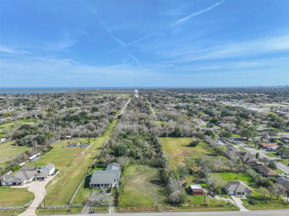 29th St Texas City, TX 77590